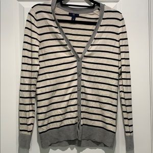 Striped GAP cardigan